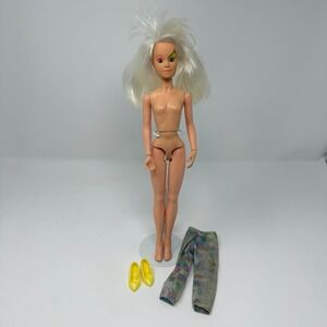 Vintage Jem & The Holograms ROXY Misfits Doll With Original Pants and shoes